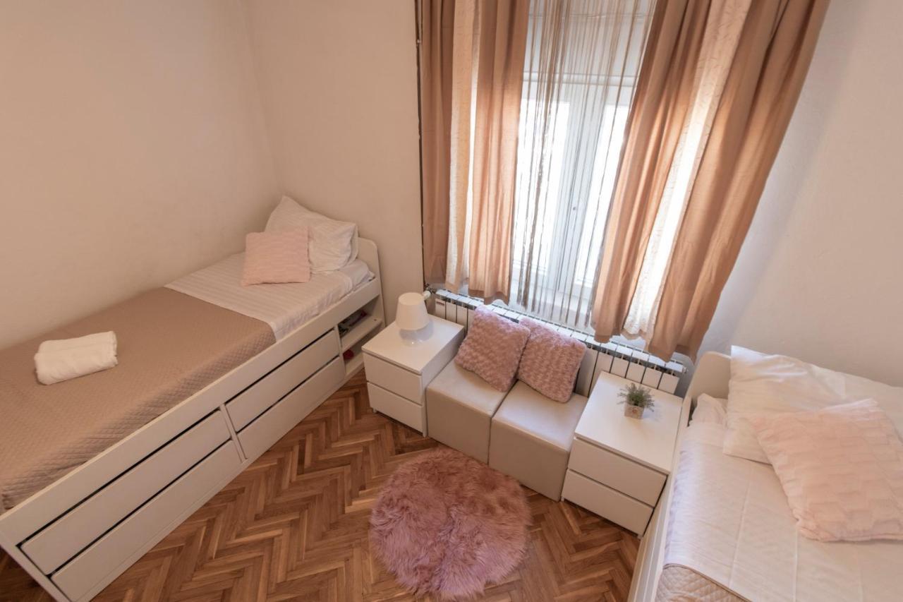 Melanie Appartement Privlaka  Buitenkant foto