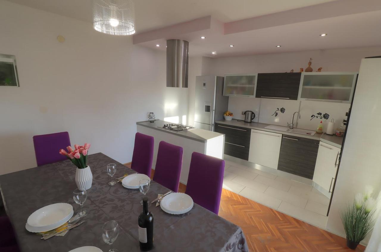 Melanie Appartement Privlaka  Buitenkant foto