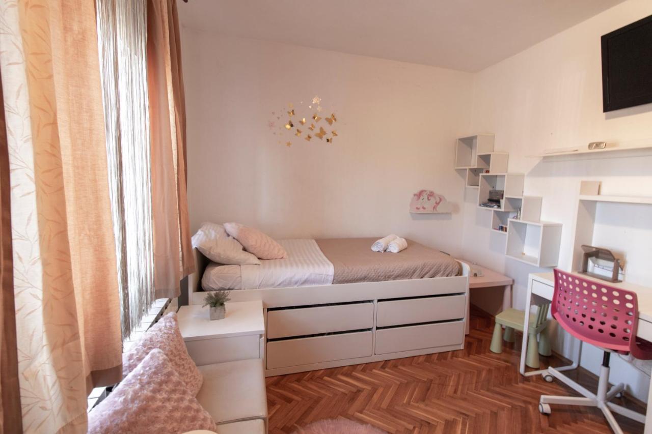 Melanie Appartement Privlaka  Buitenkant foto