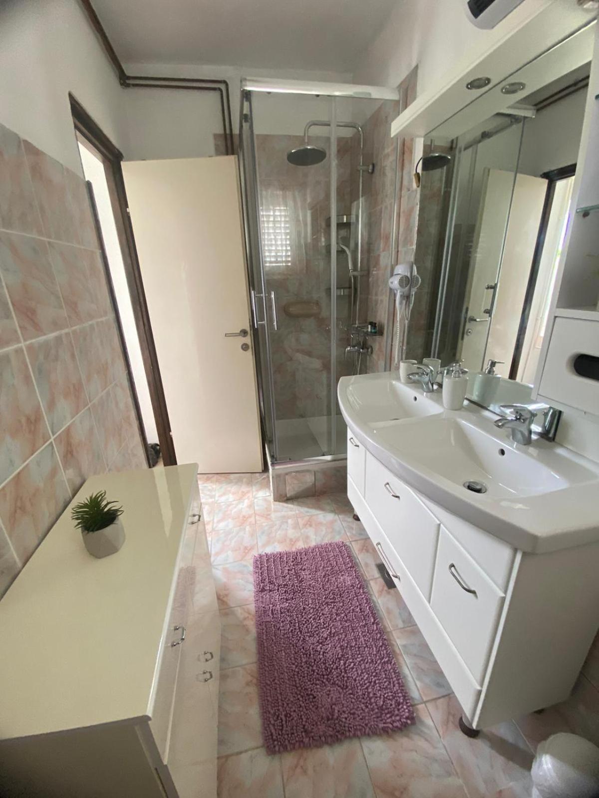 Melanie Appartement Privlaka  Buitenkant foto
